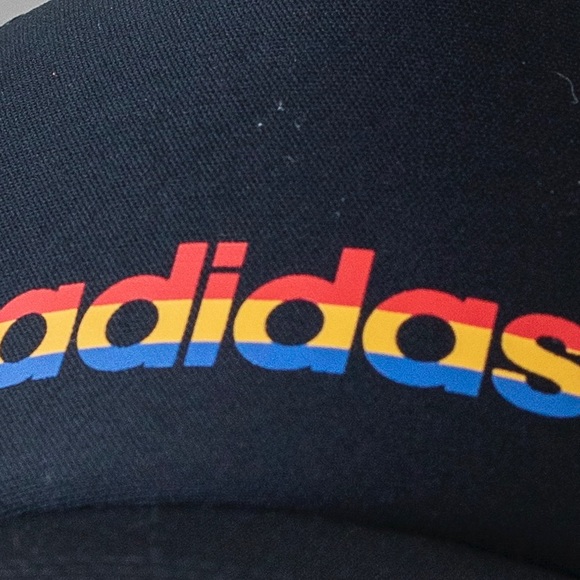 Adidas SnapBack hat - Picture 1 of 5